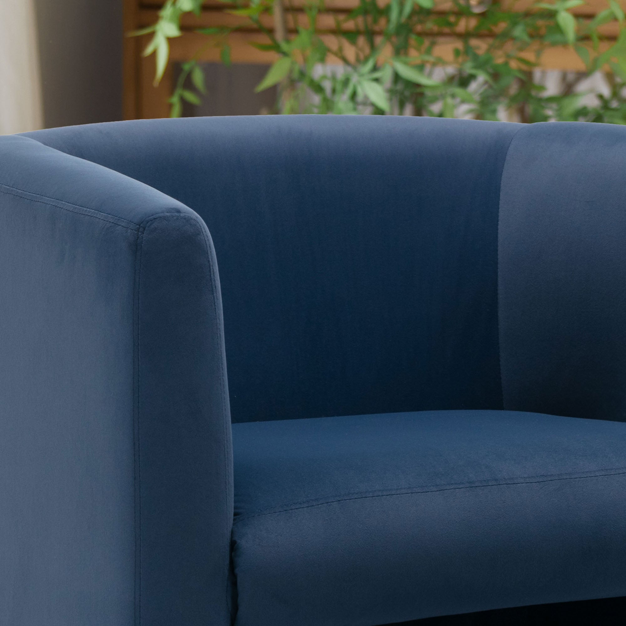 COLAMY NUIA Contemporary Minimalist Accent Chair