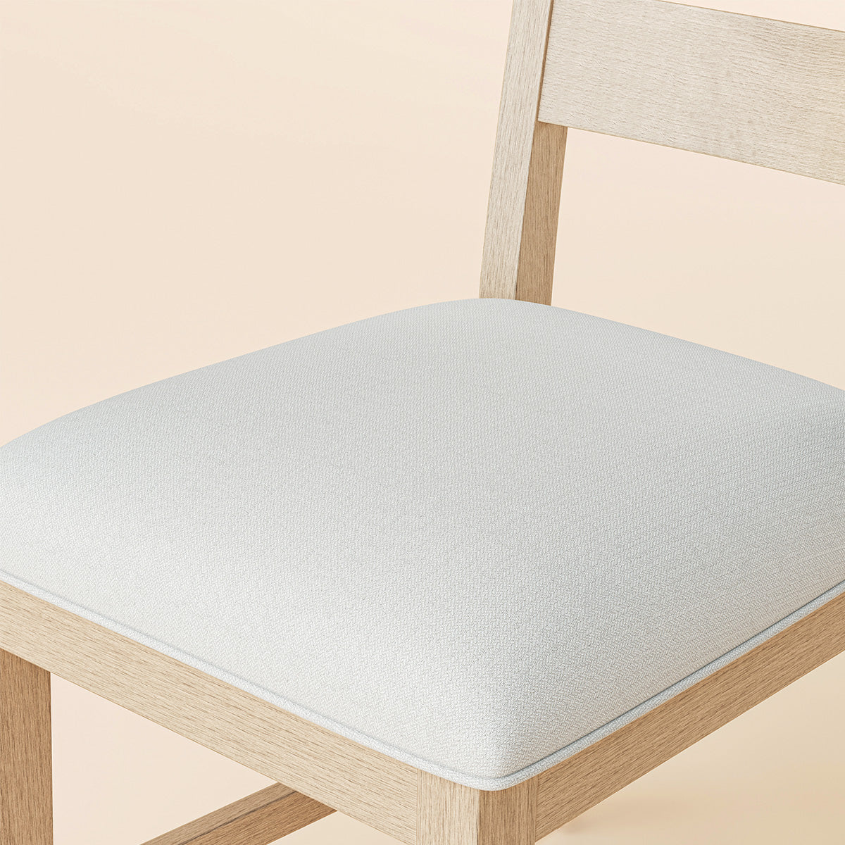 COLAMY SERA Solid Wood Comfort Dining Chair