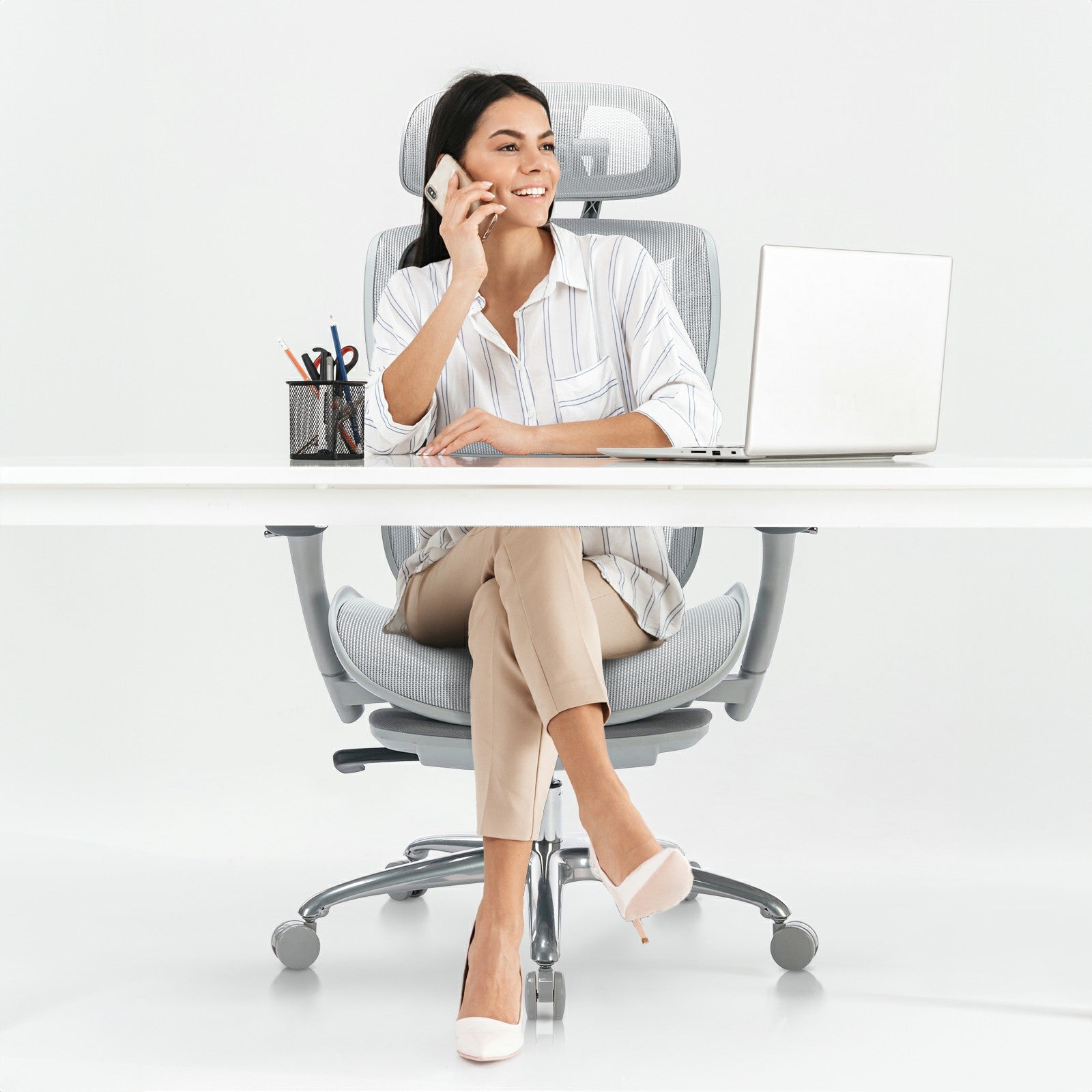 COLAMY Ergonomic Mesh Office Chair with Footrest Model.5188 Cap.300lbs