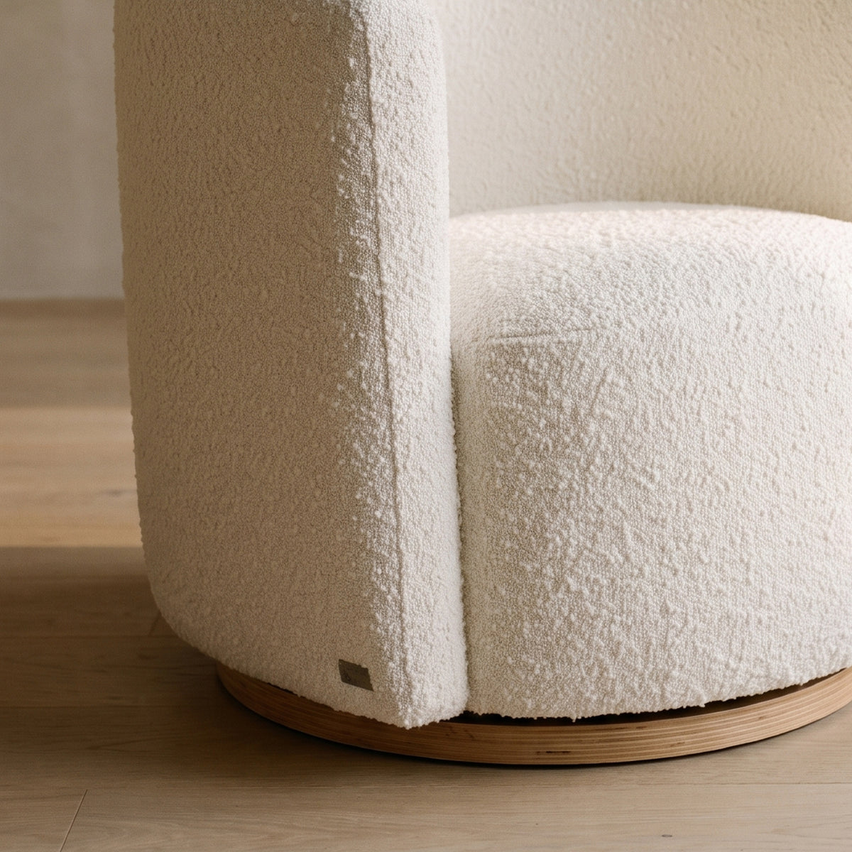 COLAMY AURA Oversized Cocoon Swivel Accent Chair