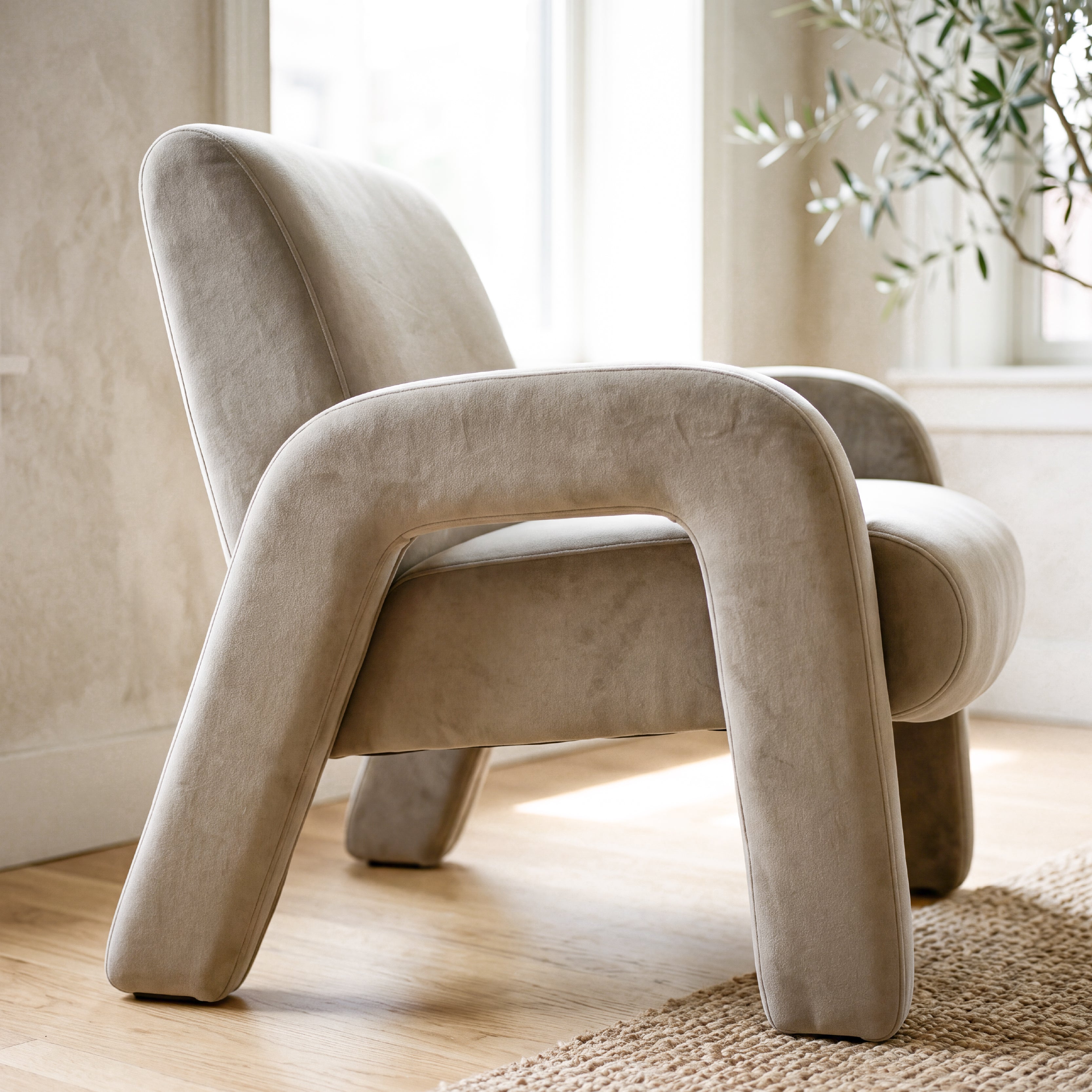 COLAMY AURA Furniture Fully Upholstered Velvet Accent Chair