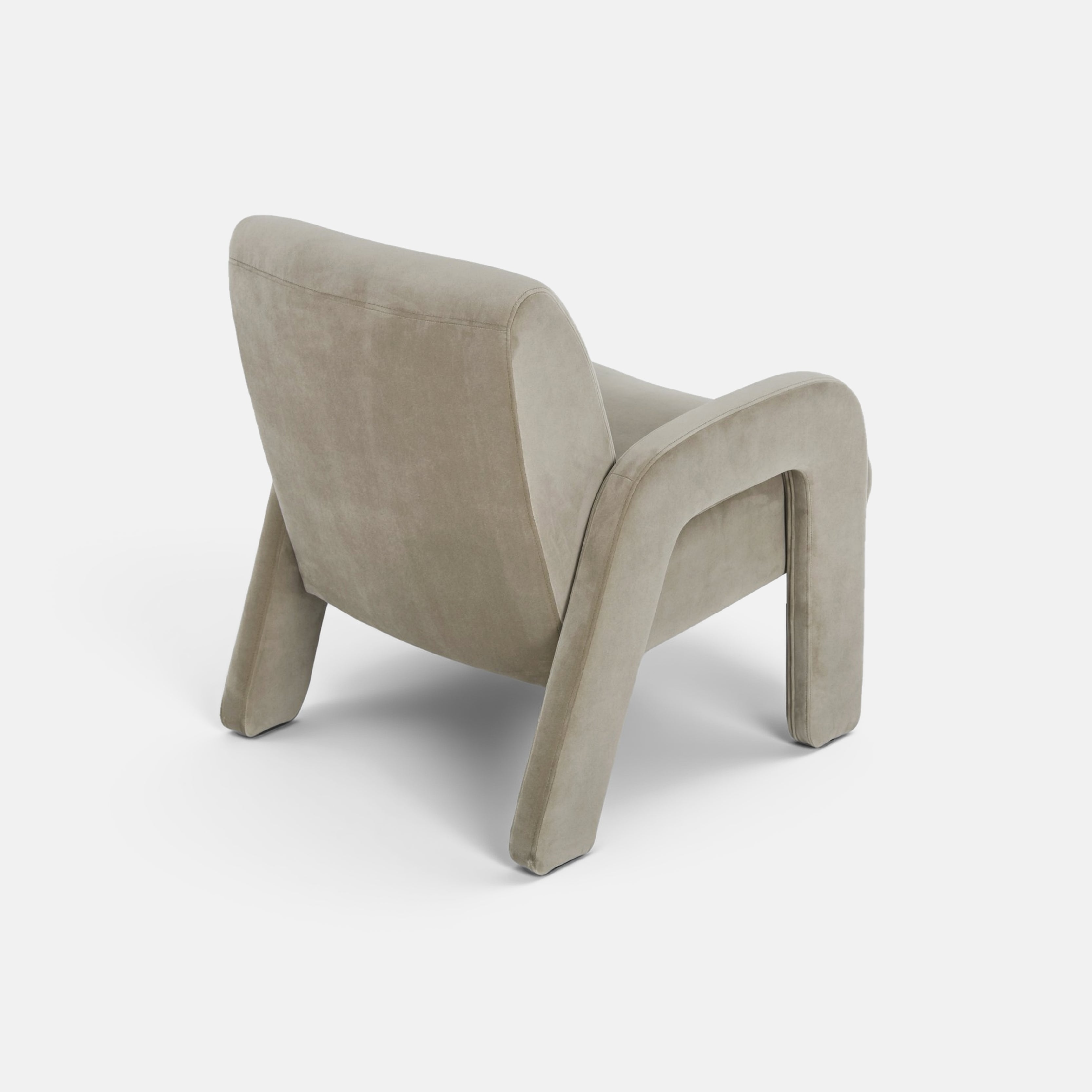 COLAMY AURA Furniture Fully Upholstered Velvet Accent Chair