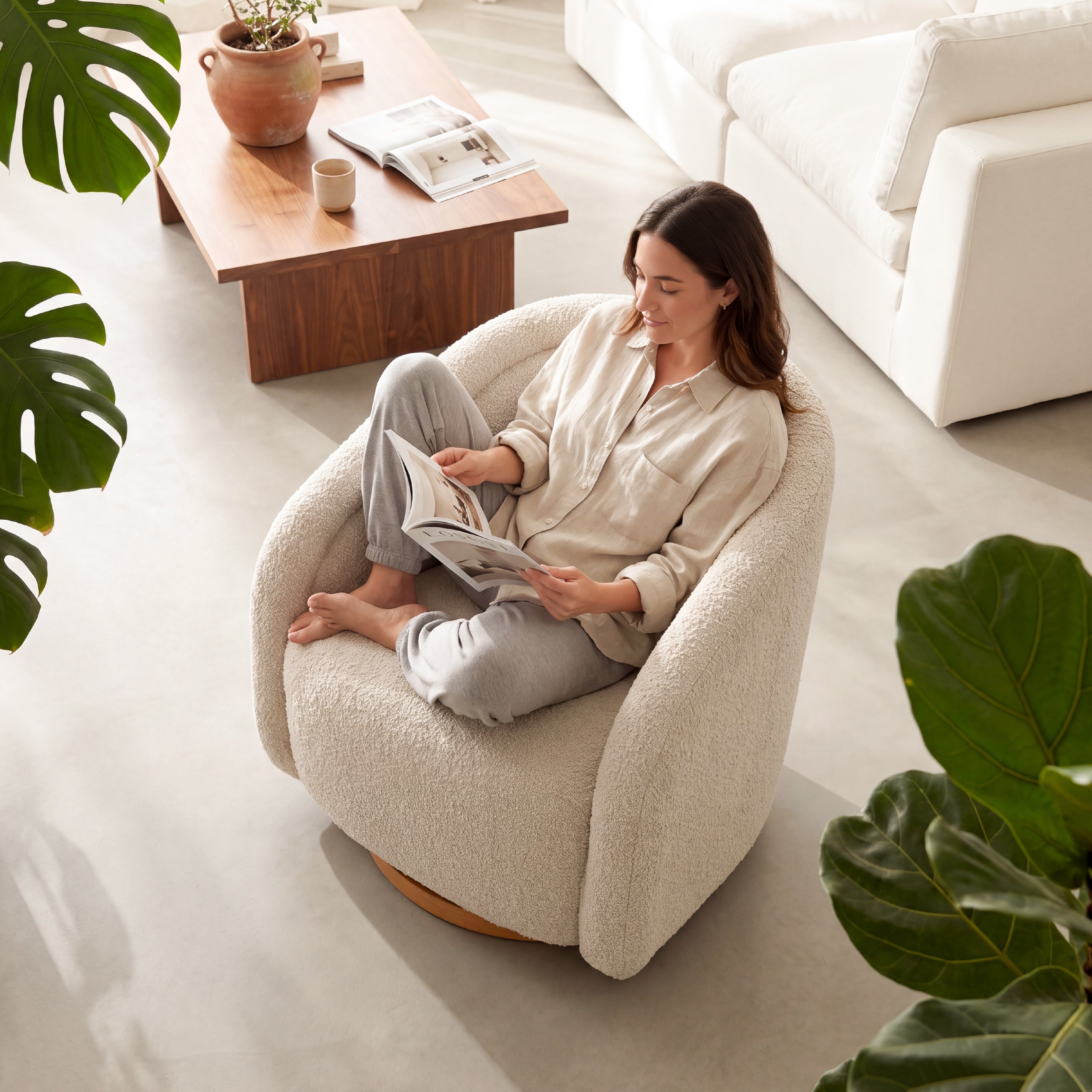 COLAMY AURA Sculpted Swivel Accent Chair
