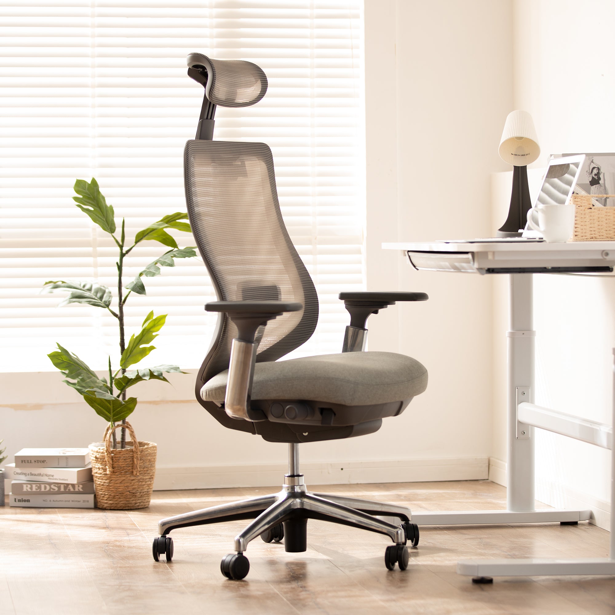 COLAMY ATLAS Ergonomic High Back Mesh Office Chair BIFMA Certified