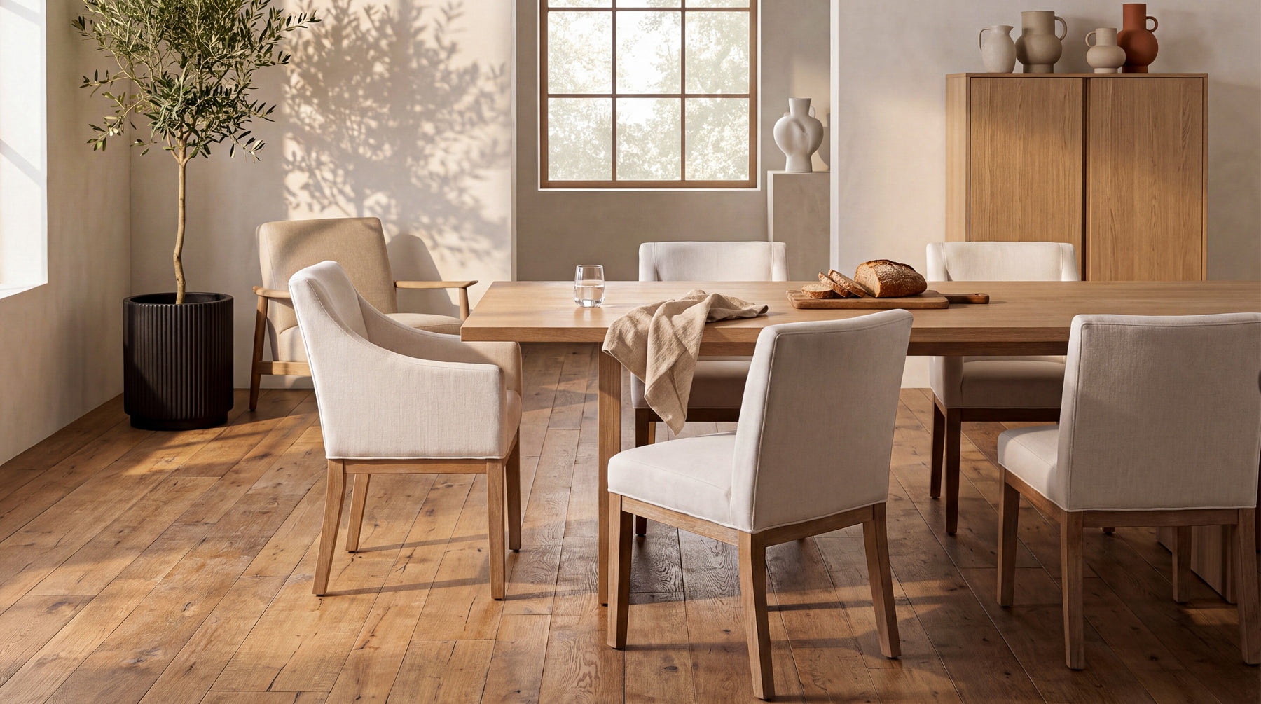 COLAMY ELVIA Upholstered Dining Chair with Arms – Solid Wood Frame