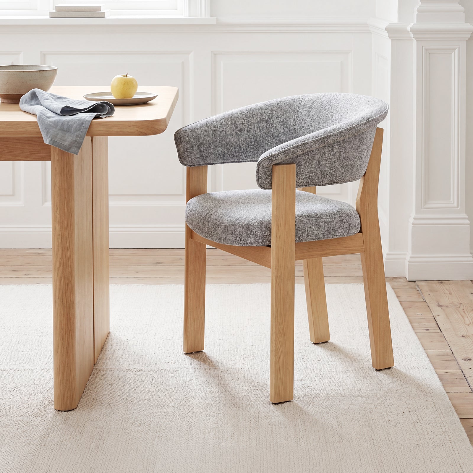 COLAMY NOYA Luxe Modern Upholstered Dining Chair