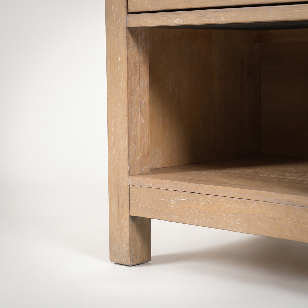COLAMY HUSH Natural Oak Charging Nightstand with USB-C