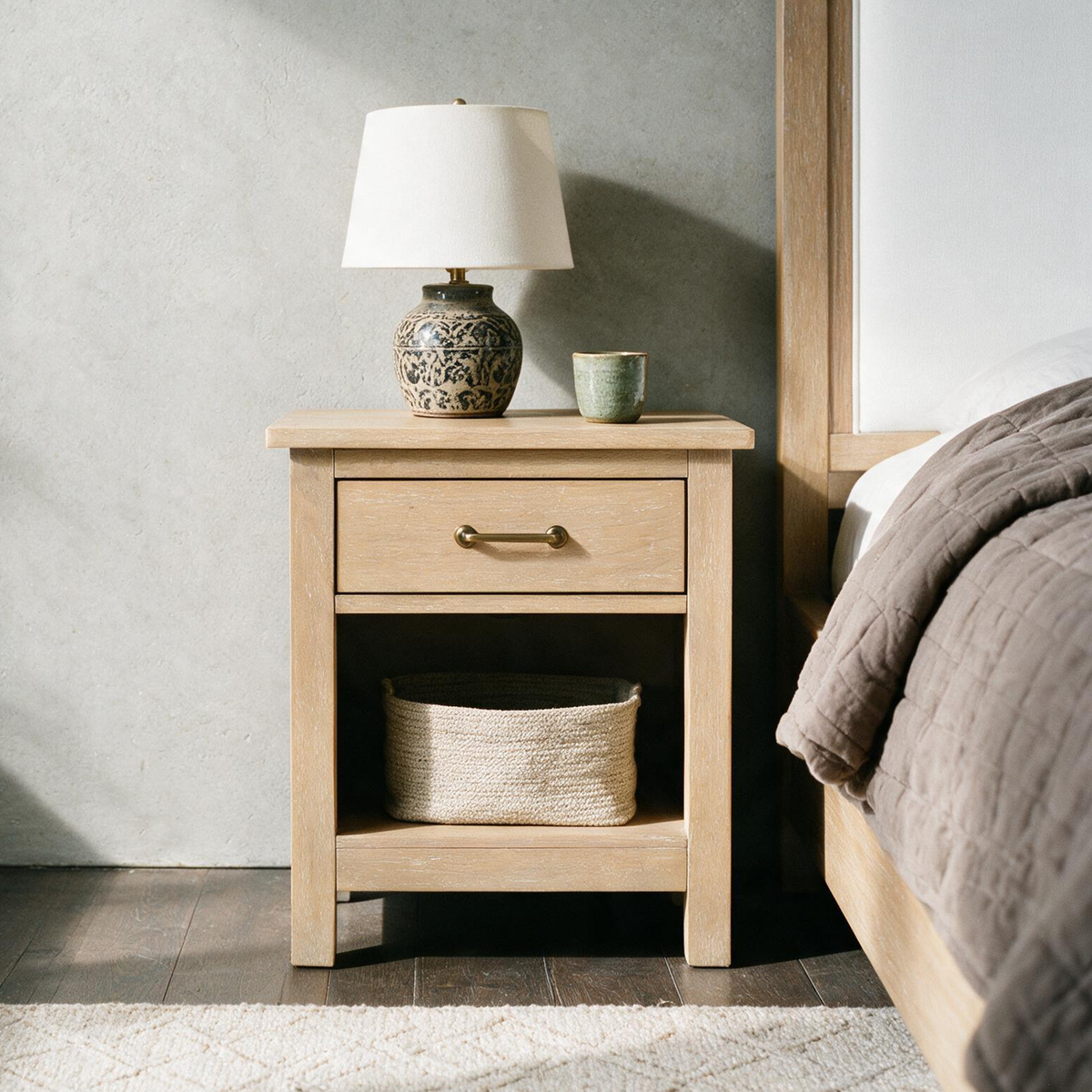 COLAMY HUSH Natural Oak Charging Nightstand with USB-C