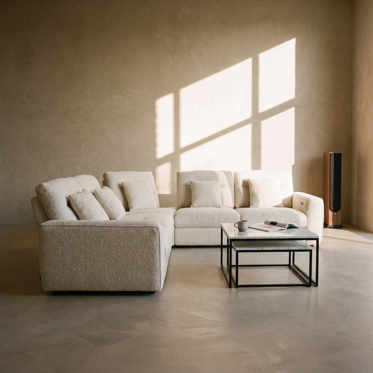 COLAMY AURA 5-Seat Modular Power Reclining Sofa