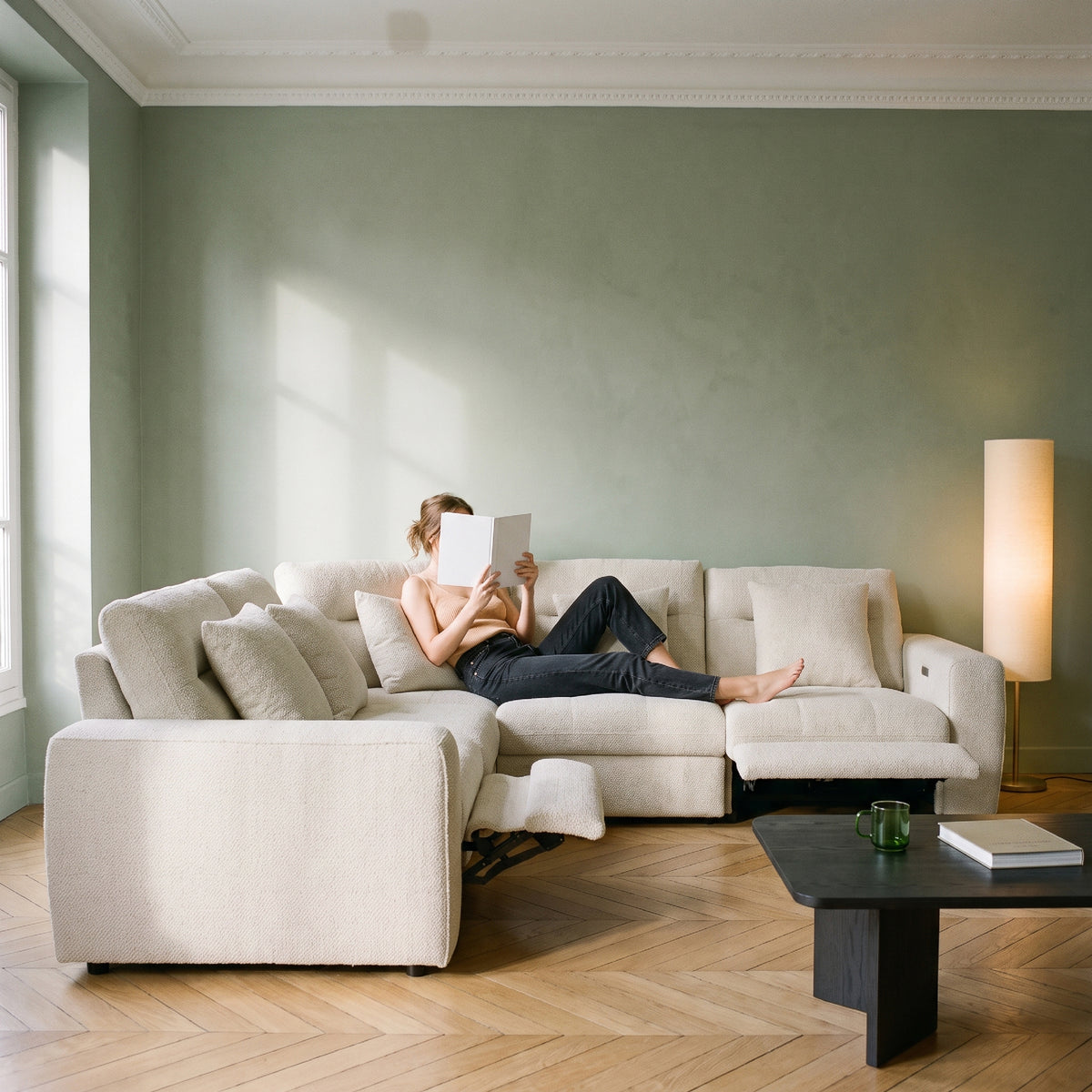 COLAMY AURA 5-Seat Modular Power Reclining Sofa