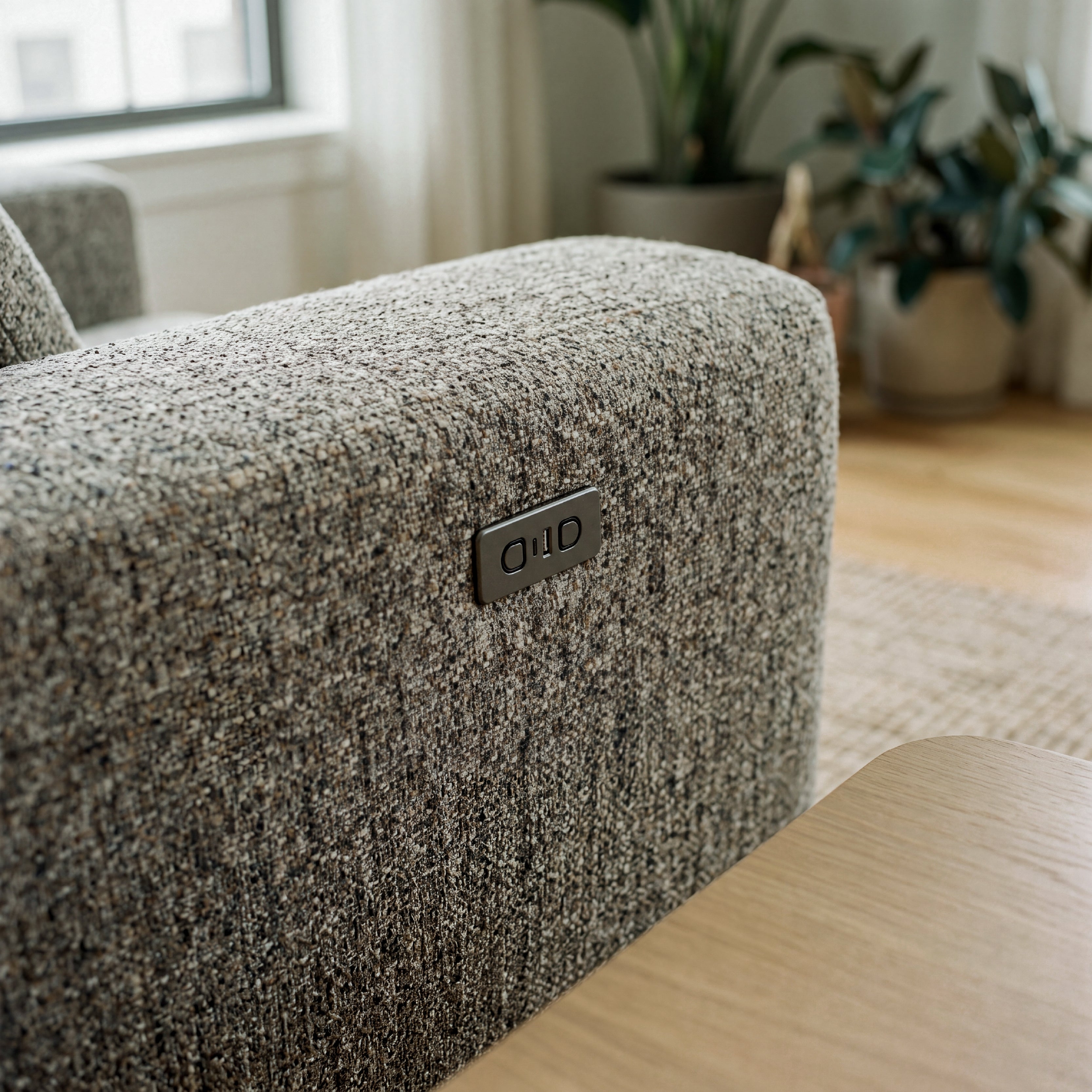 COLAMY AURA 5-Seat Modular Power Reclining Sofa